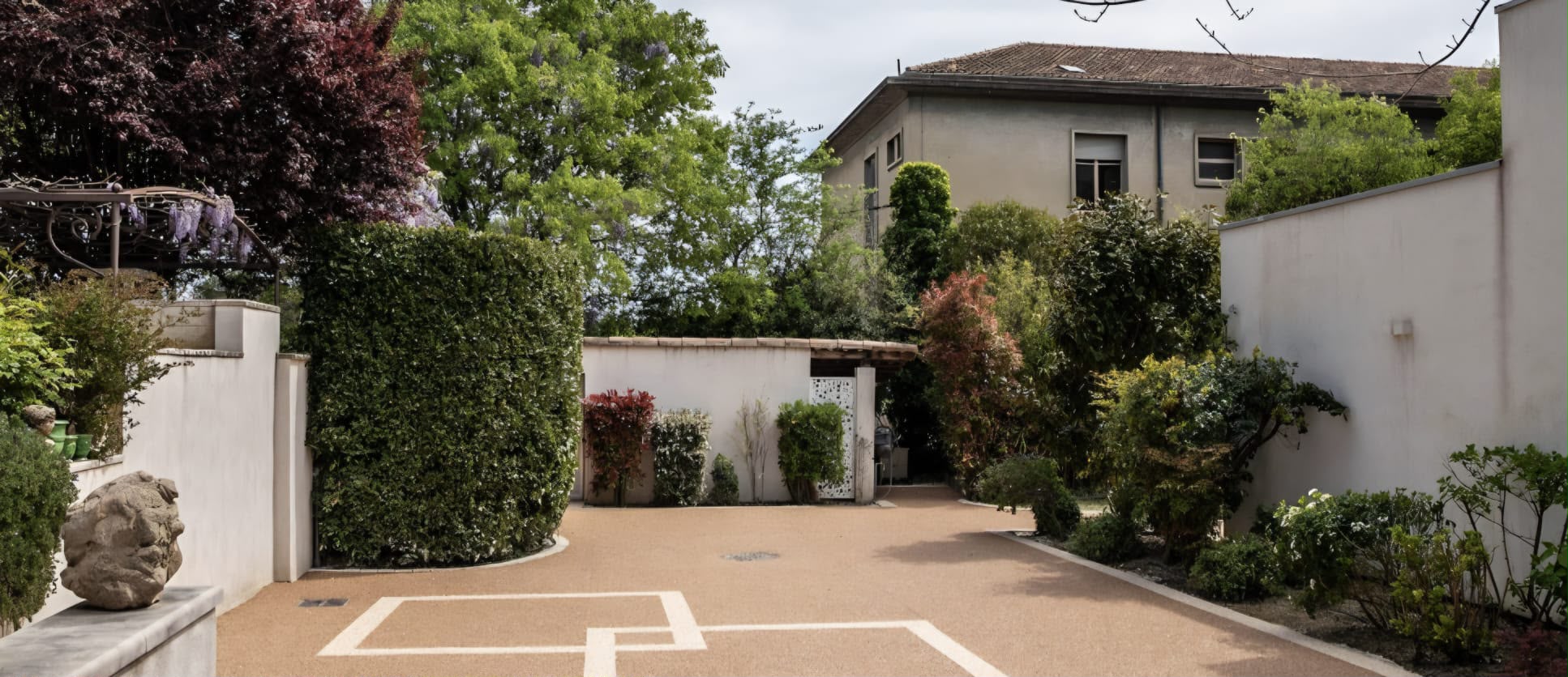 Chantier de terrassement et aménagement extérieur AJTP Negoce